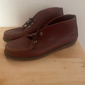 Men's Brown Leather Chukka Boots - Classic Lace-Up Moc Toe